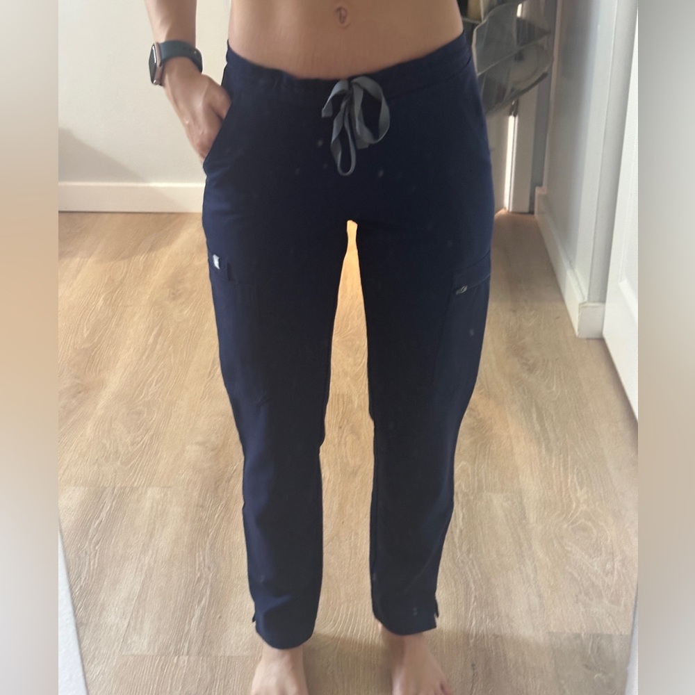 FIGS Scrub Pants